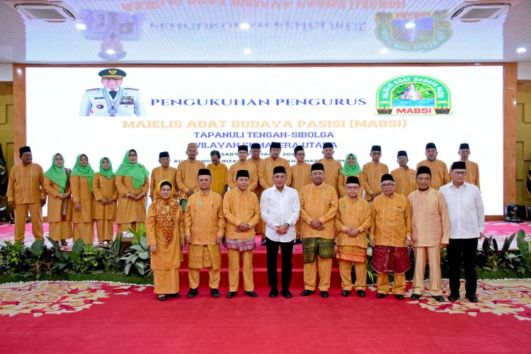Gubernur Edy Rahmayadi Hadiri Pengukuhan  Majelis Adat Budaya Pasisi Sibolga Tapteng