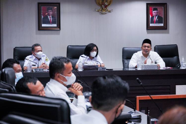 Tingkatkan PAD & Pengembangan UMKM, Pemkab Gunung Mas Minta Masukan Pemko Medan