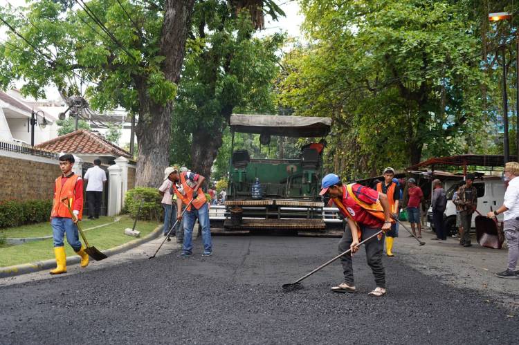 Respon Cepat Bobby Nasution Tanggapi Permintaan warga, Sejumlah Ruas Jalan Telah di Perbaiki Dinas SDABMBK