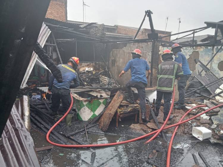 4 Unit Rumah di Perumnas Mandala Terbakar