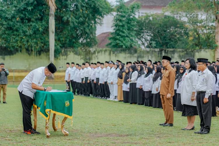 Bobby: Lapor Saya Bila Ada Pungli di Sekolah dan Puskesmas
