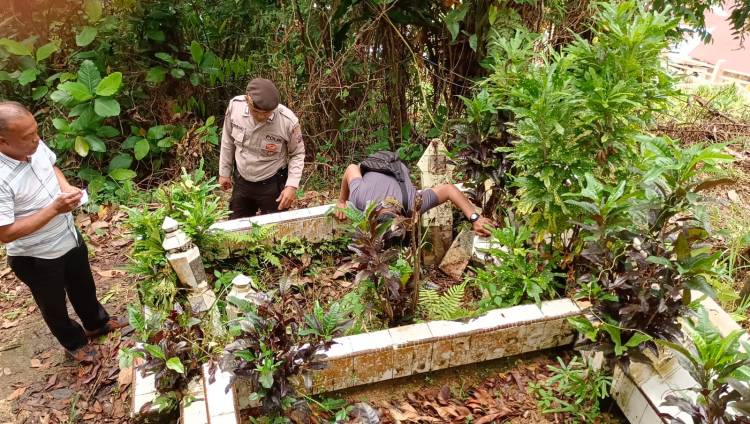 Heboh, Puluhan Batu Nisan di Sibolga Dirusak OTK