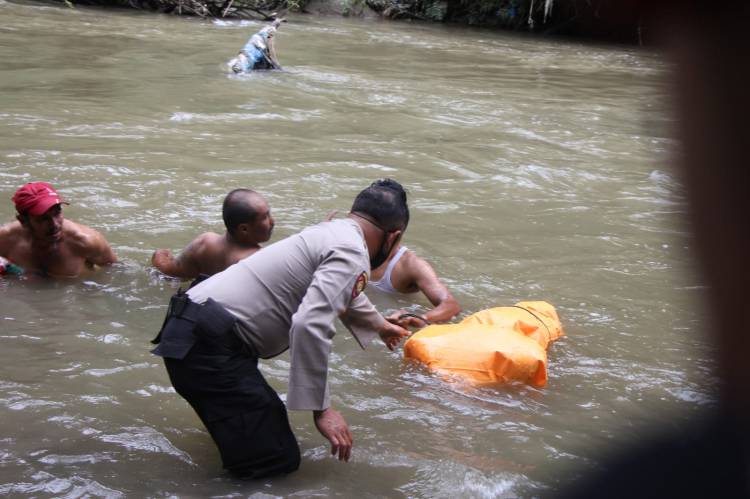 Jasad Ade Ditemukan Pemancing