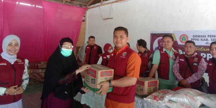 DPD PPNI Sergai Gelar Bakti Sosial Sambut HUT Ke 49