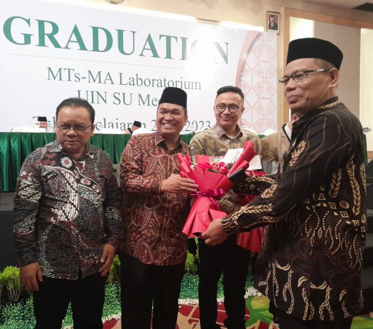 Graduation MTs dan Madrasah Aliyah Laboratorium UIN-SU Berlangsung Khidmat dan Semarak
