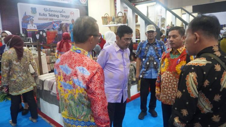 Dekranasda Tebingtinggi Pamerkan Beragam Produk UMKM Di Inacraf 2023