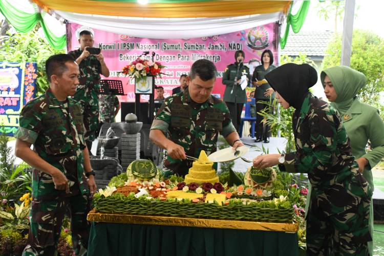 Syukuran HUT Ke-71 Korps Hukum TNI AD, Pangdam I/BB: Hukum adalah Panglima