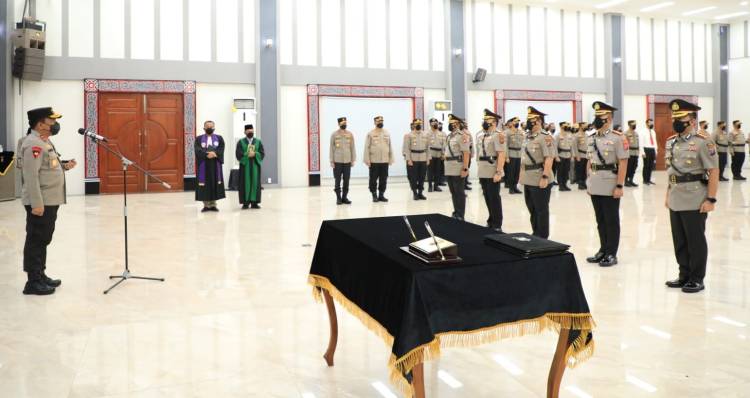 Polda Sumut Pimpin Sertijab Tiga Dir Jajaran Polda Sumut