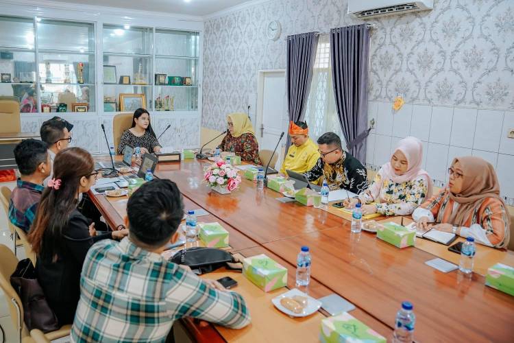 Majukan Sektor Ekonomi Kreatif, TP PKK & Dekranasda Medan Siap Berkolaborasi