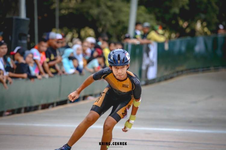 Siswa SD Harapan 1 Medan Sabet Emas dan Perunggu di Kejuaraan Sepatu Roda Bekasi Open 2023