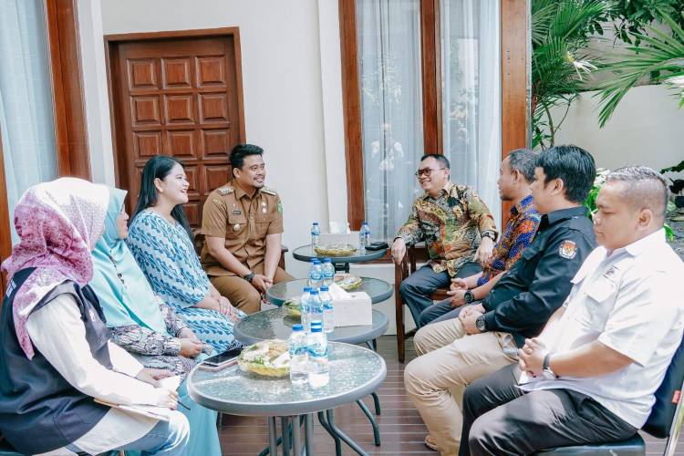 Bobby Nasution yang Juga Menantu Presiden Jokowi Terima Kunjungan Komisioner KPU RI, Bahas Apa?