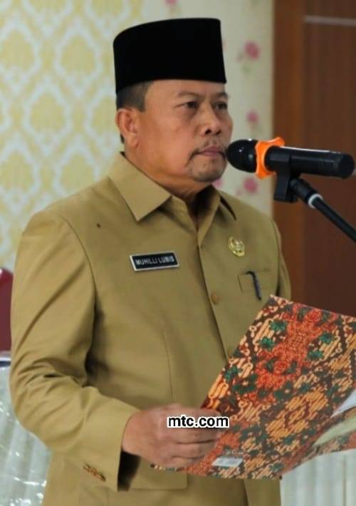 Assisten Adum Setdakab Asahan Lantik 49 Ka.UPTD dan 1 Ka.SPNF Dilingkup Dinas Pendidikan