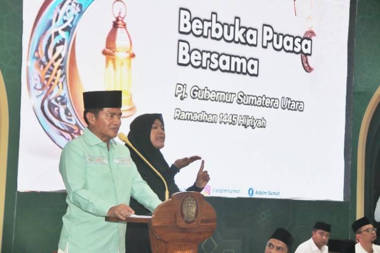 Pj Gubernur Sumut Buka Puasa Bersama  Penyandang Disabilitas