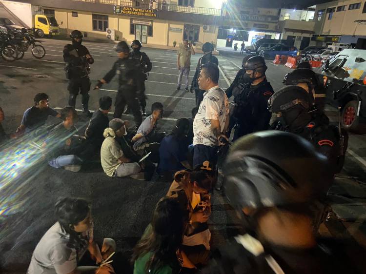 Polisi Gerebek Markas Judi di Pancurbatu, 19 Orang Diamankan