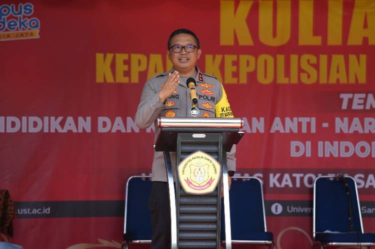 Kapolda Sumut Beri Kuliah Umum Bahaya Narkoba di Universitas Khatolik Santo Thomas
