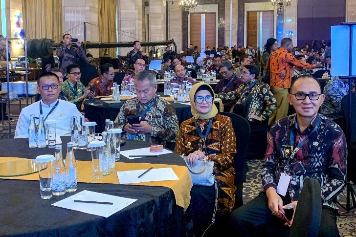 dr Susanti Rapat Pesiapan ASN TA 2024 Bersama MenPAN-RB di Jakarta