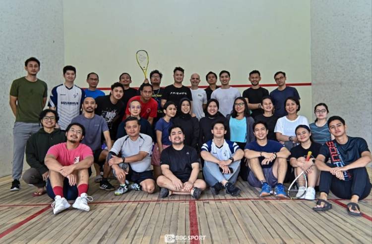 Turnamen Olahraga Squash untuk Amatir Sukses Digelar dengan 40 Peserta