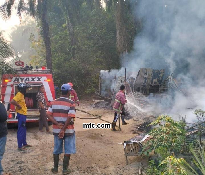 Rumah Dan Harta Milik Slamet Ludes Terbakar