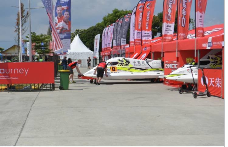 Berikut Urutan Pembalap F1Powerboat Di Danau Toba