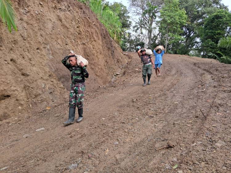 TMMD Ke-119 Kodim 1623/Karangasem: Jalan Baru Menjadi Semangat Baru Dua Warga Desa Di Karangasem