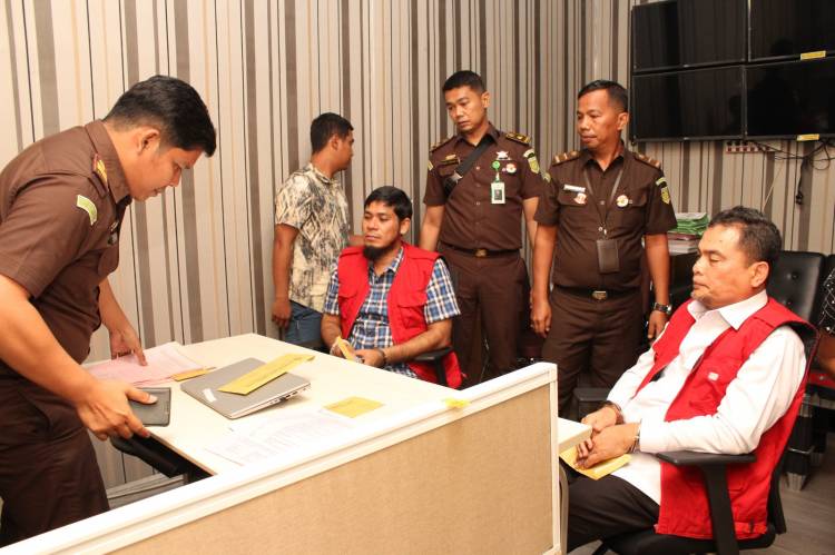 Mark Up  APD COVID, Kadinkes Sumut Ditahan Kejatisu