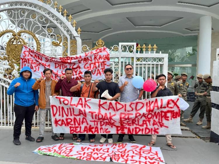 Rahmad Tolak Kadisdik Baru, Minta Gubsu Boby Nasution Copot Alexander Sinulingga
