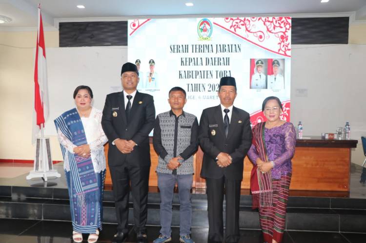 Serah Terima Jabatan Kepala Daerah Kabupaten Toba Tahun 2025
