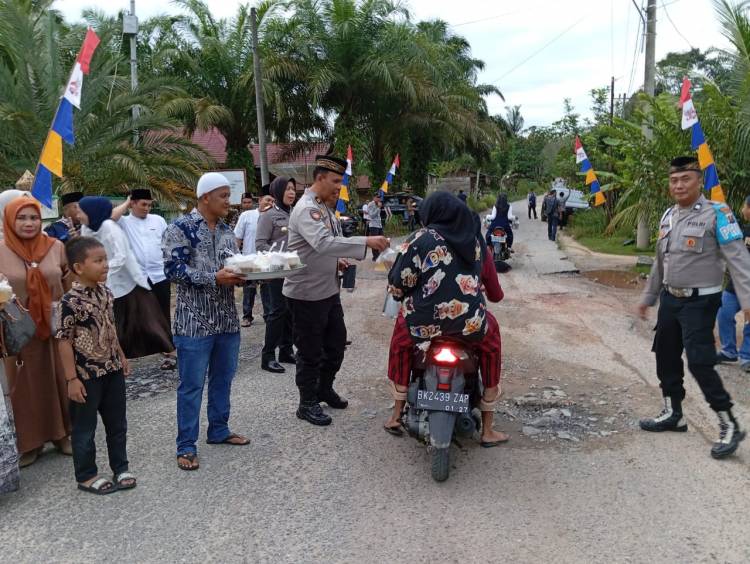 Safari Ramadan, Polres Labusel Sambangi di Masjid Raya Ar-Rahman