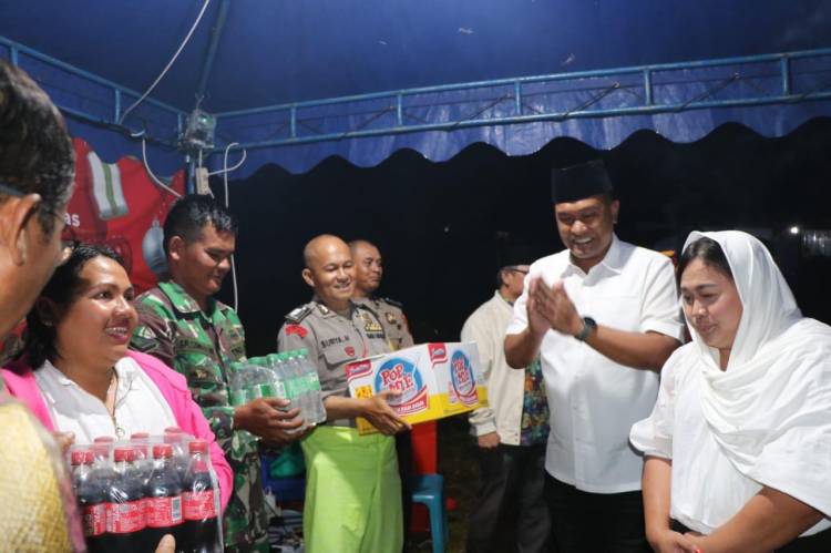 Lepas Pawai Takbir, Bupati Toba Sebut Toba Sebagai Gambaran Kerukunan Umat Beragama
