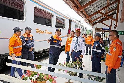 Manajemen KAI Sumut Cek Lintas Medan &ndash; Rantau Prapat, Jelang Mudik