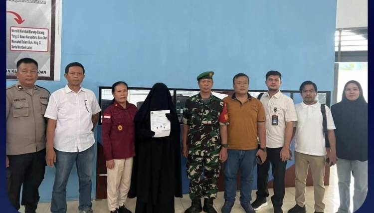 Kembali ke Masyarakat, Seorang Warga Binaan Kasus Teroris Bebas Dari Lapas Perempuan Medan
