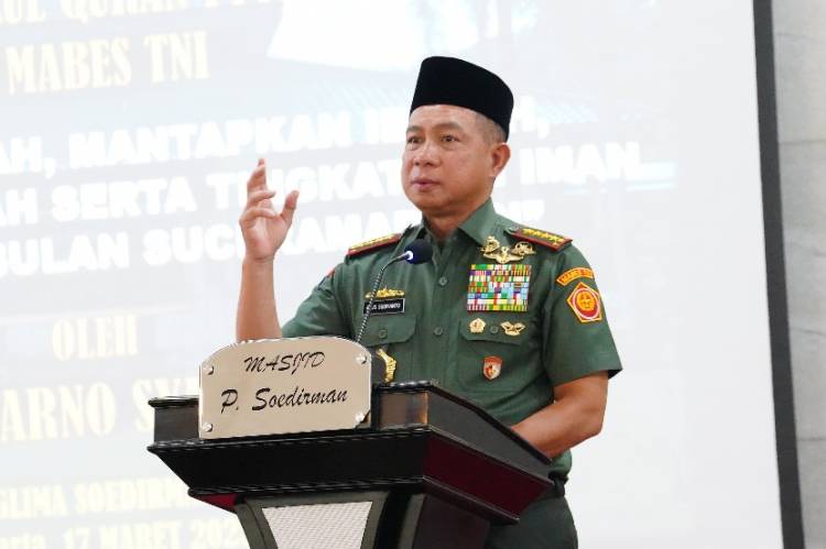 Panglima TNI Hadiri Peringatan Nuzulul Quran 1446 H/2025 M di Mabes TNI