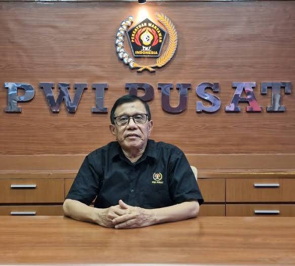 Ketua Umum PWI Pusat Hendry Ch Bangun Siap Lawan Informasi Menyesatkan di Sidang Dewan Pers