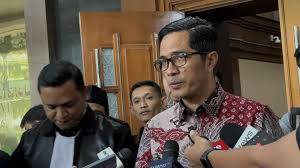 Mantan Juru Bicara KPK, Habis Dampingi Hasto, Penuhi di Panggilan KPK