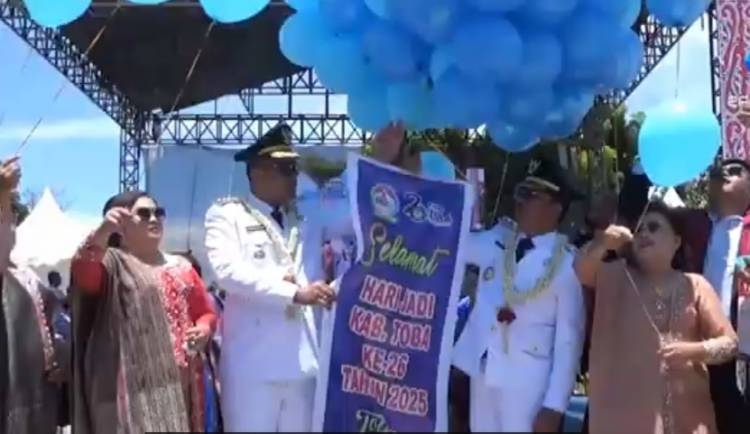 Semarak Beragam Perayaan Sambut HUT Toba