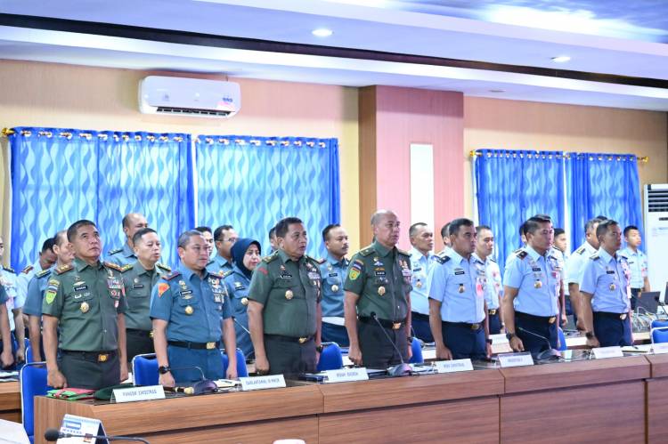 Danlanud Sultan Hasanuddin Hadiri Taklimat Akhir Audit Ketaatan Dan Kinerja Itjen TNI Periode I 2025