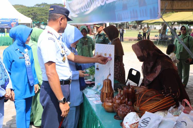 Bazar Ramadhan TNI 2025: Lanud Sultan Iskandar Muda Gelar Pasar Murah di Blang Padang