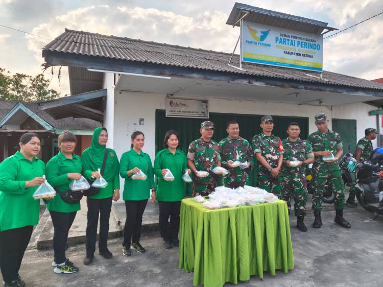Kegiatan Bagi-Bagi Takjil oleh Kodim 0318/Natuna: Upaya Membangun Simpati Masyarakat Pasca Pengesahan RUU TNI