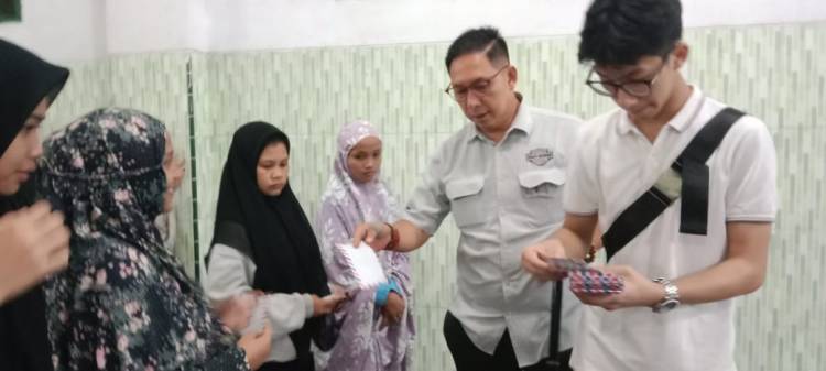 Ketua DPRD Medan Wong Chun Sen Tarigan Buka Puasa Bersama di Panti Asuhan Aljami&rsquo;yatul Washliyah