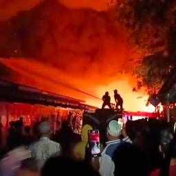 Kebakaran Hebat Landa Pasar Monza Tanjungbalai, Kerugian Milyaran Rupiah