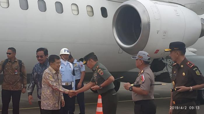 Pangdam I/BB Sambut Kedatangan Wapres RI di Batam 