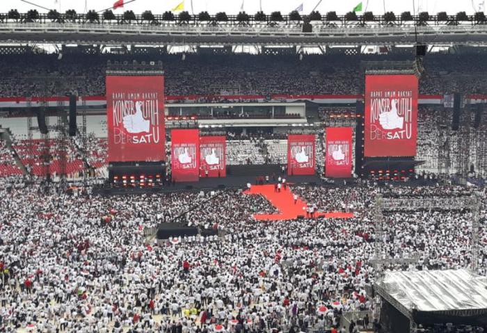 GBK Meledak, Jokowi: Biar Gambar Bicara, Rakyat Buktikan dan Rasakan