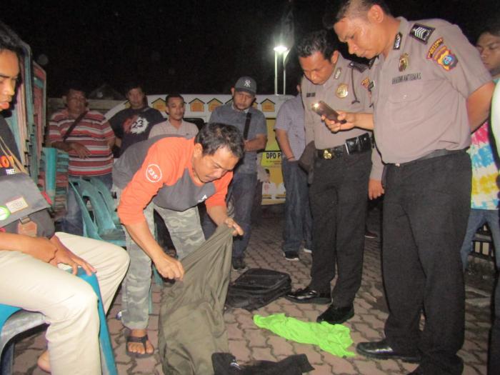 Enam Timses Caleg Ditangkap Bagikan Handuk dan Kartu Nama Caleg di Amankan