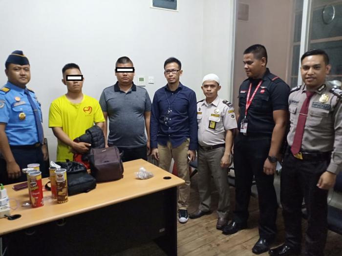 Dua Warga Tiongkok Penyelundup Sisik Teringgiling 