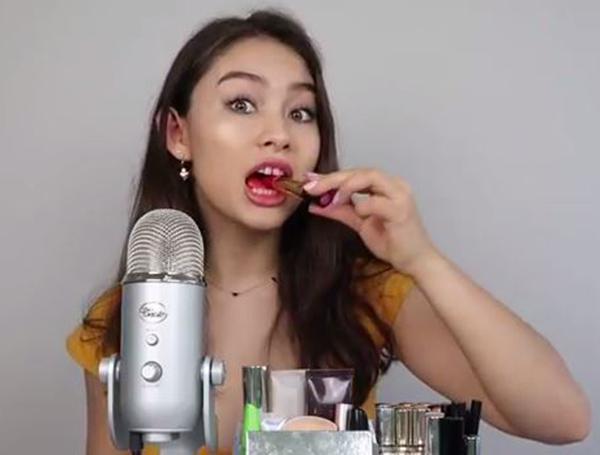 Ingin Cantik Luar Dalam, Gadis Ini Makan Kosmetik