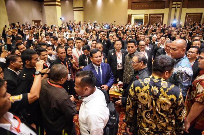 Di Hadapan Ribuan Advokat, Prabowo Singgung Kasus Surat Suara Tercoblos 