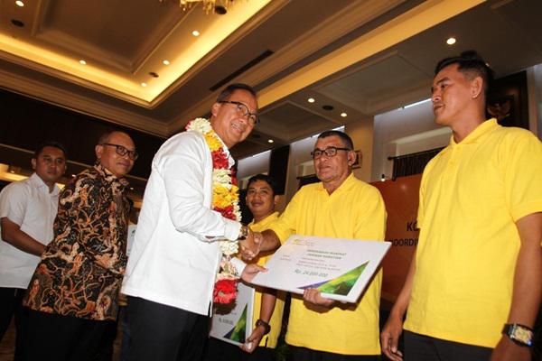 BPJSTK Serahkan Manfaat JKK Dan JKM kepada Ahli Waris 13 Non ASN Kemensos RI