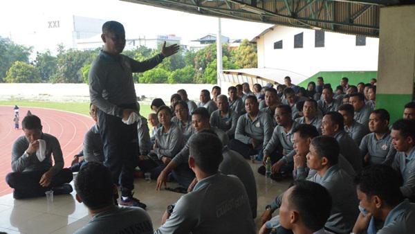 CPNS Bakamla Terima Wawasan Pelatihan Dasar Militer