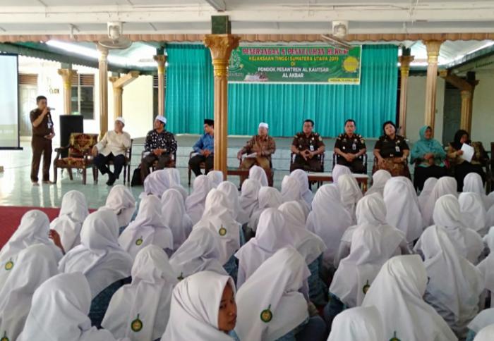 Kejati Sumut Gelar Acara Jaksa Masuk Pesantren