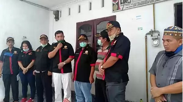 DPP Himpak Salurkan Bantuan Kepada Warga Pakpak yang Terkena Dampak Covid-19